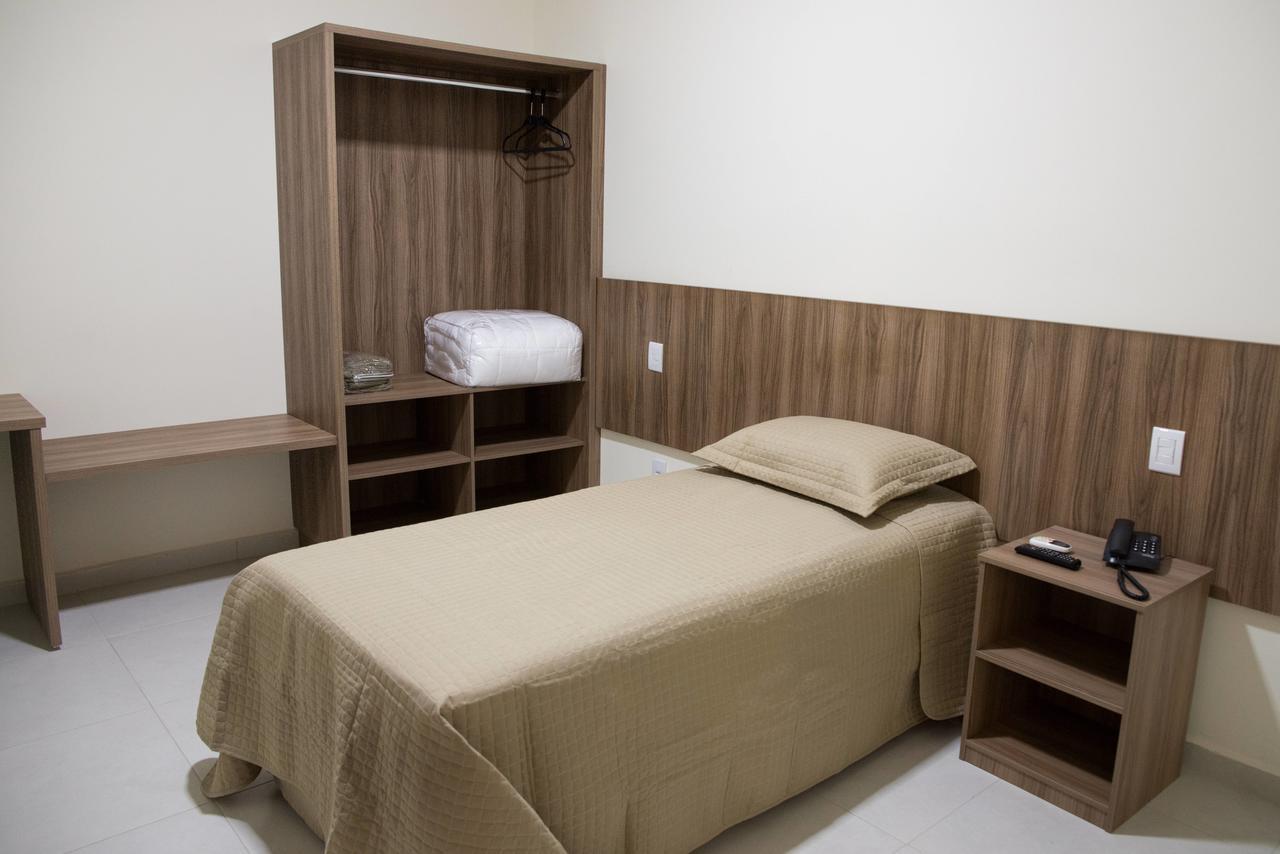 Hotel Vila Verde Penápolis Dış mekan fotoğraf